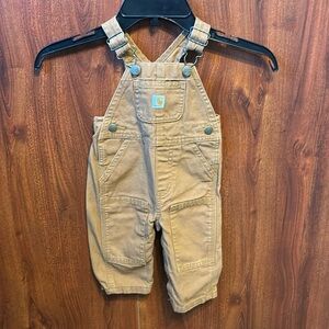 Excellent used condition infant boys or girls carhartt overalls size 6months
